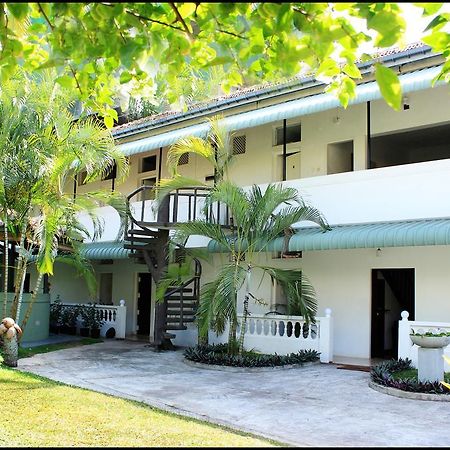 Mount Villa Dehiwala-Mount Lavinia Bagian luar foto